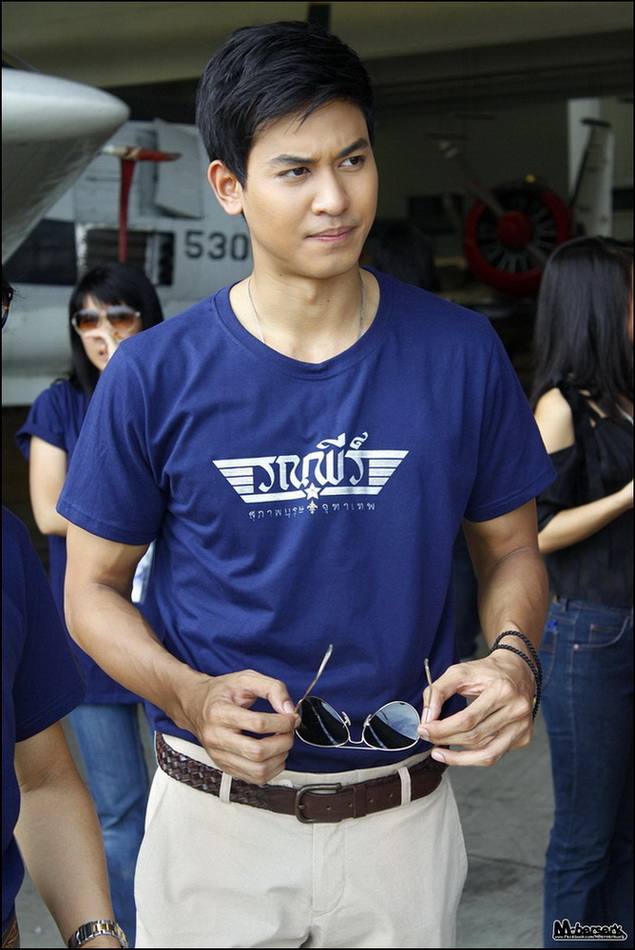 รักดาราไทย 1,463
