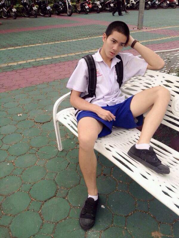 อย่าซนสิคะนักเรียน เดี๋ยวครูทำโทษซะเลยนี่ 1,501