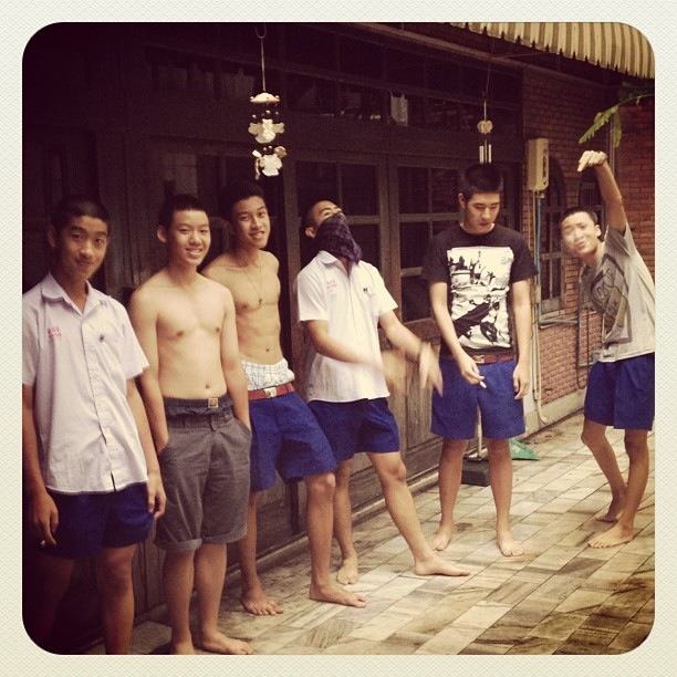 อย่าซนสิคะนักเรียน เดี๋ยวครูทำโทษซะเลยนี่ 1,501