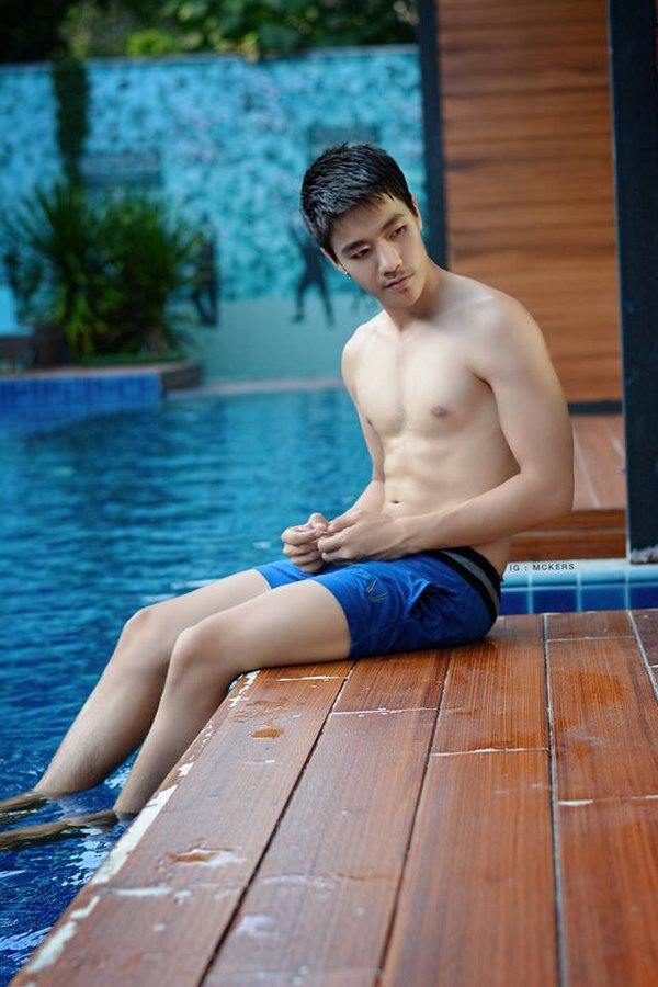 แซ่บดีบ่