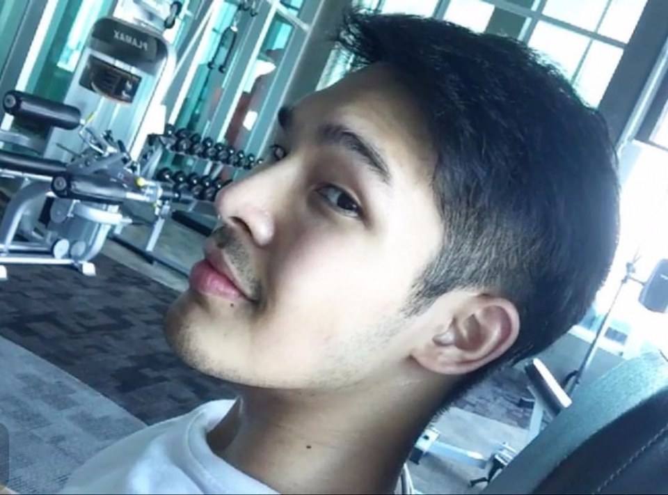 หล่อขอโชว์