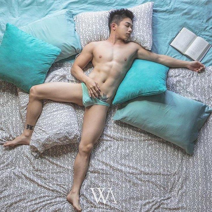 หล่อขอโชว์