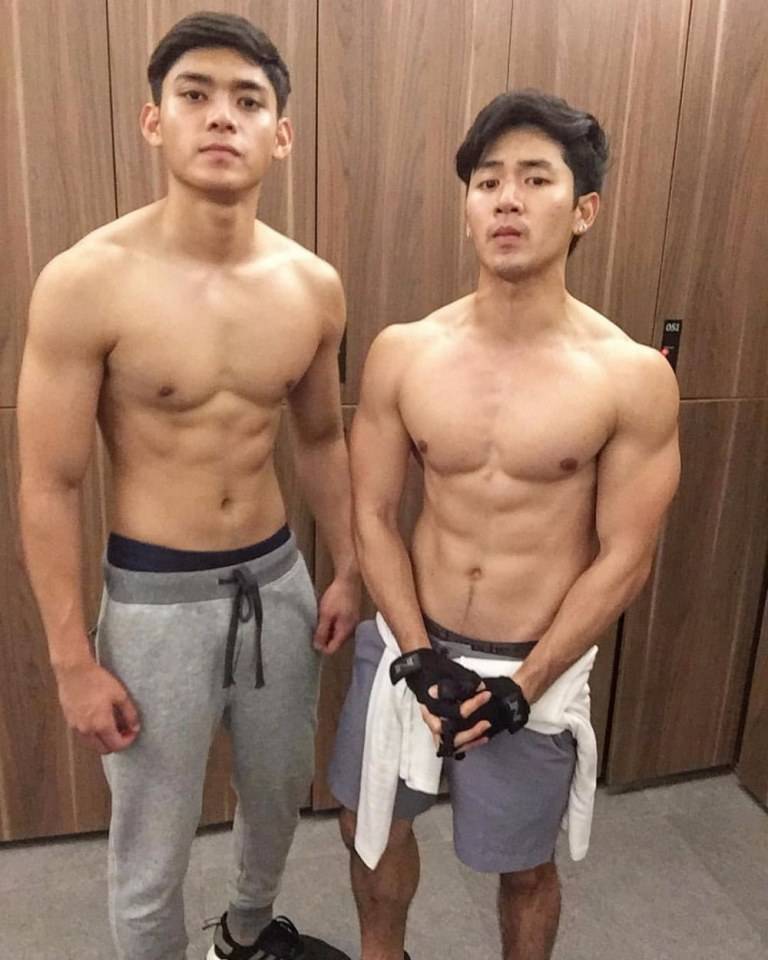 หล่อขอโชว์
