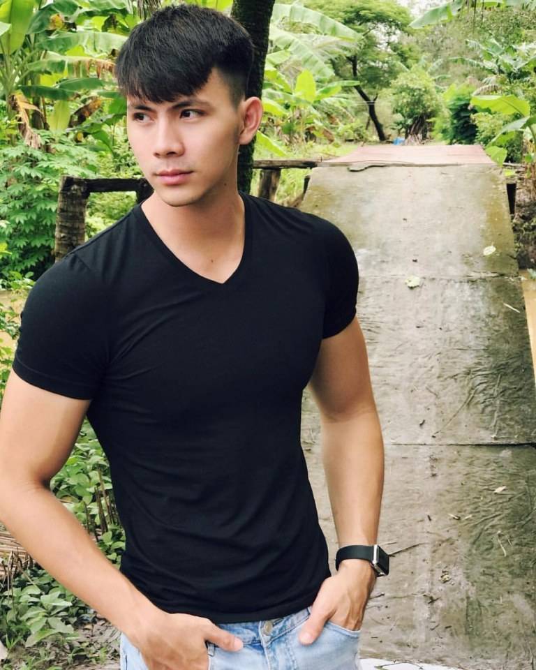 หล่อขอโชว์