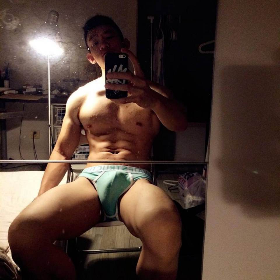 Hot guy in underwear 219