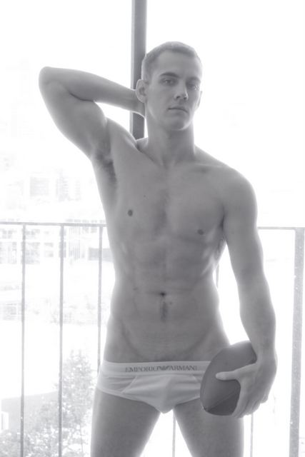 Hot guy in underwear 220