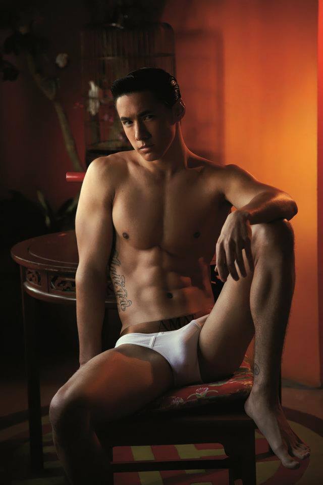 Hot guy in underwear 220