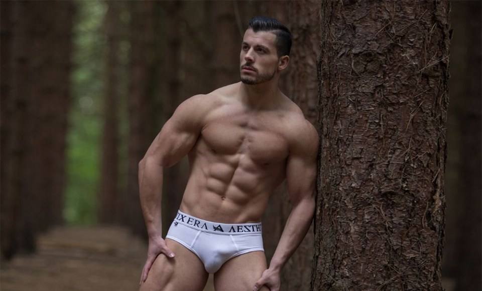 Hot guy in underwear 220