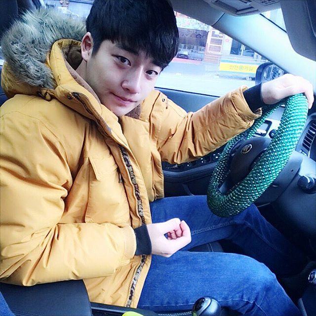 หล่อบ้างน่ารักบ้าง ๒๒