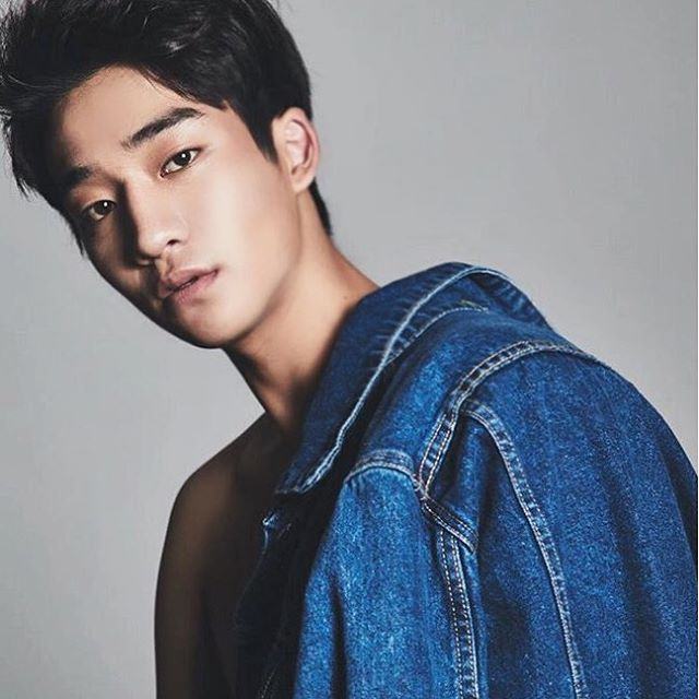 หล่อบ้างน่ารักบ้าง ๒๒
