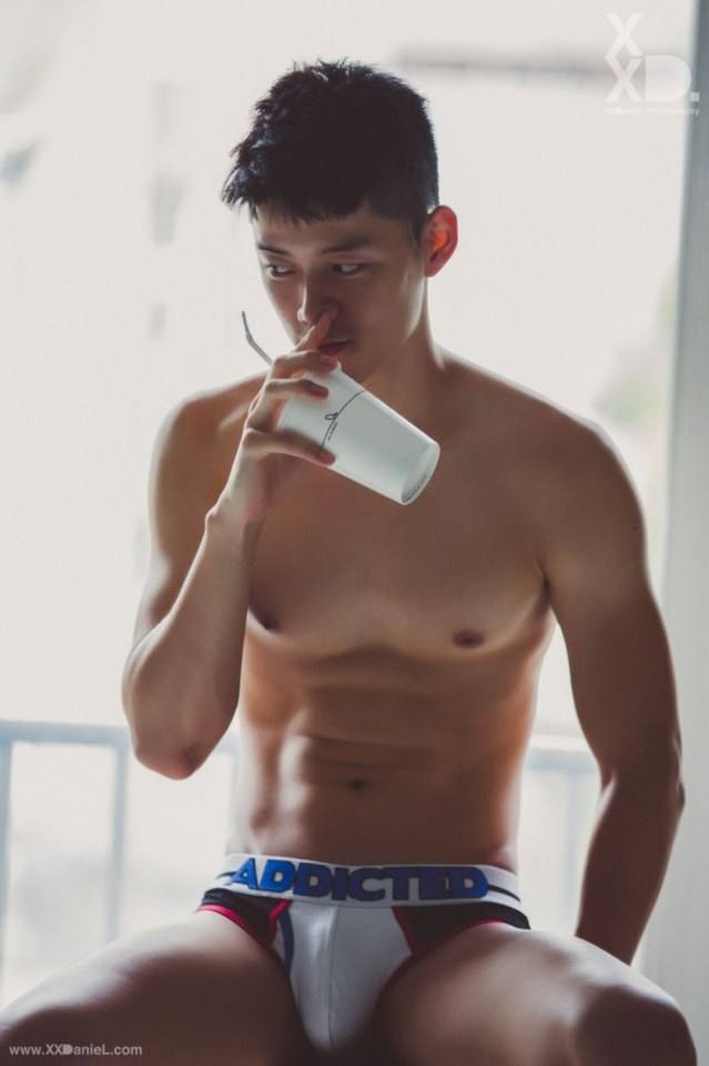 Hot guy in underwear 221