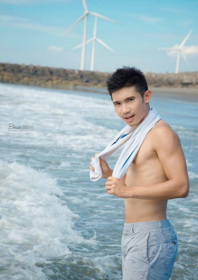 ถอดโชว์เรือนร่าง 1405