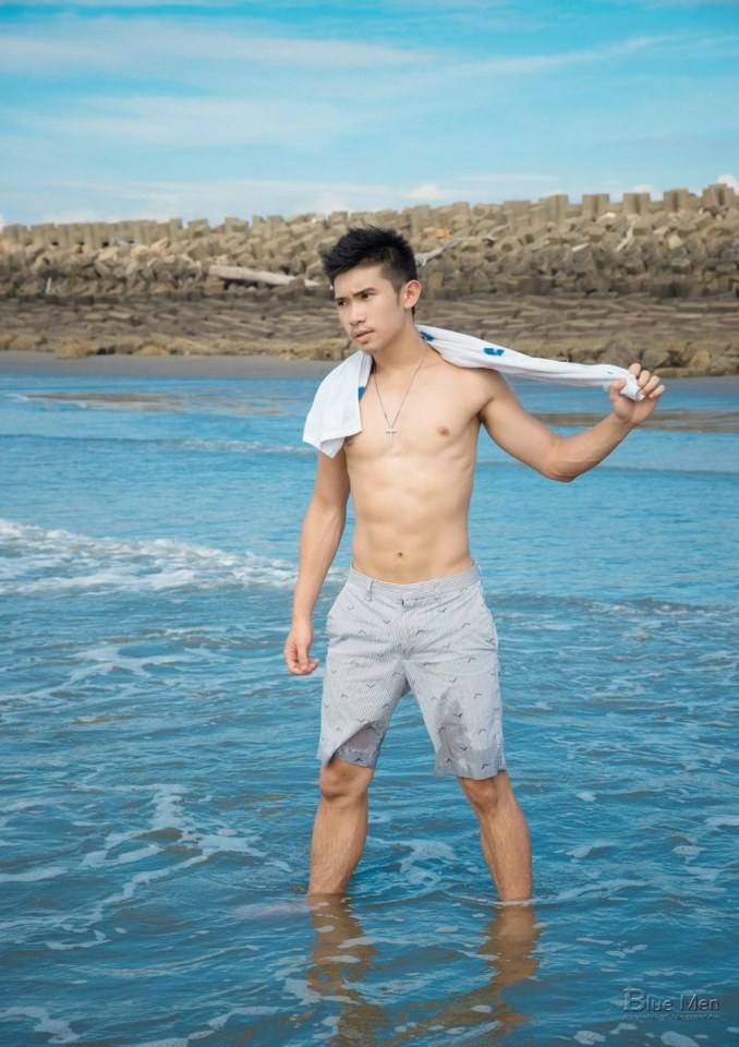 ถอดโชว์เรือนร่าง 1405