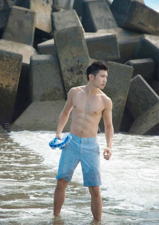 ถอดโชว์เรือนร่าง 1405