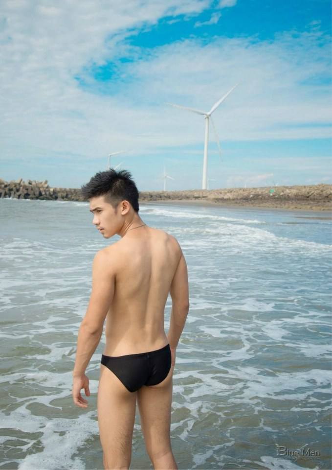 ถอดโชว์เรือนร่าง 1405