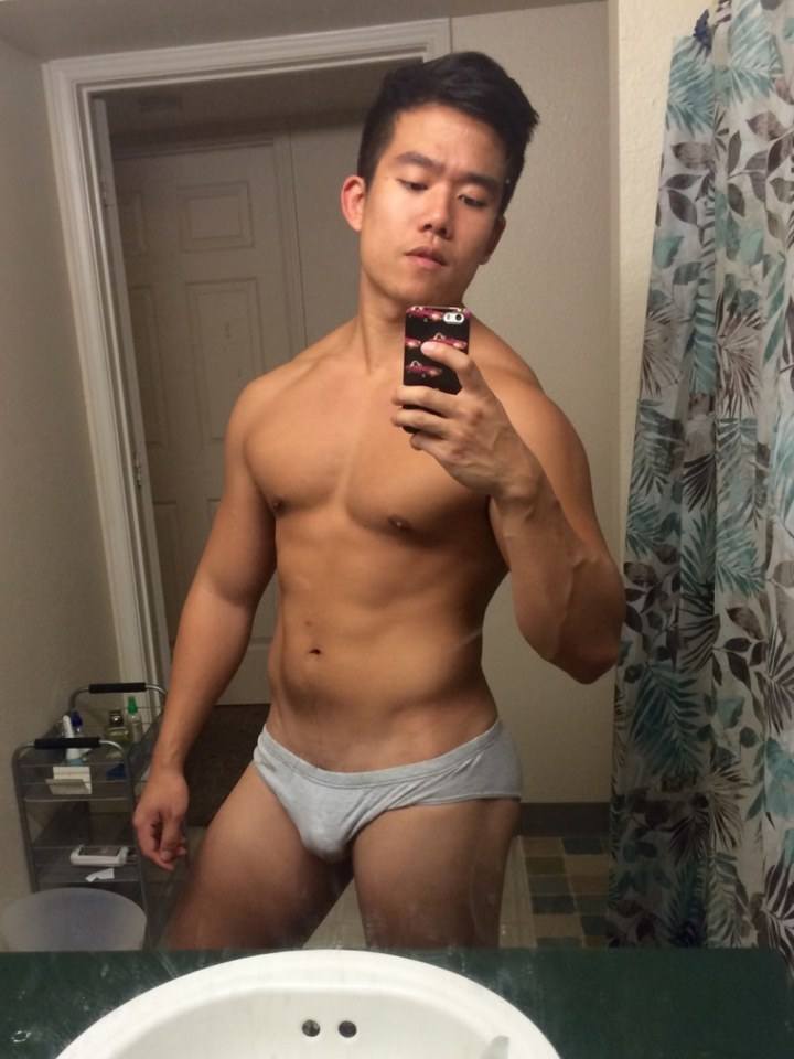 Hot guy in underwear 222