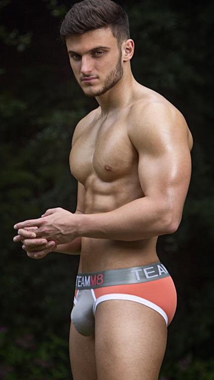 Hot guy in underwear 222