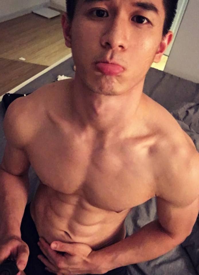 [ต้องแตก][ฉ18+][006] หนุ่มปริศนา เห็นแล้วอยากแตก