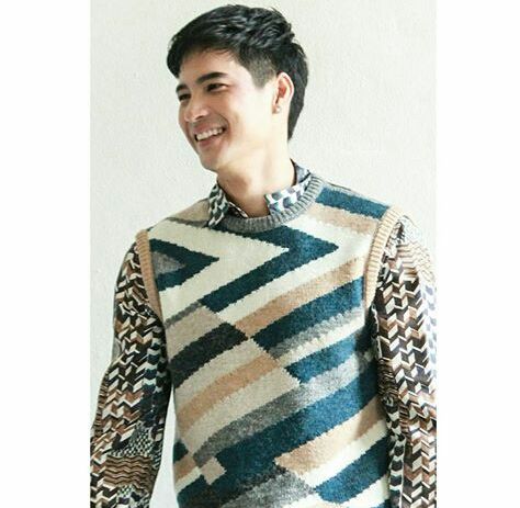 ไมค์ และพระเอก7สี