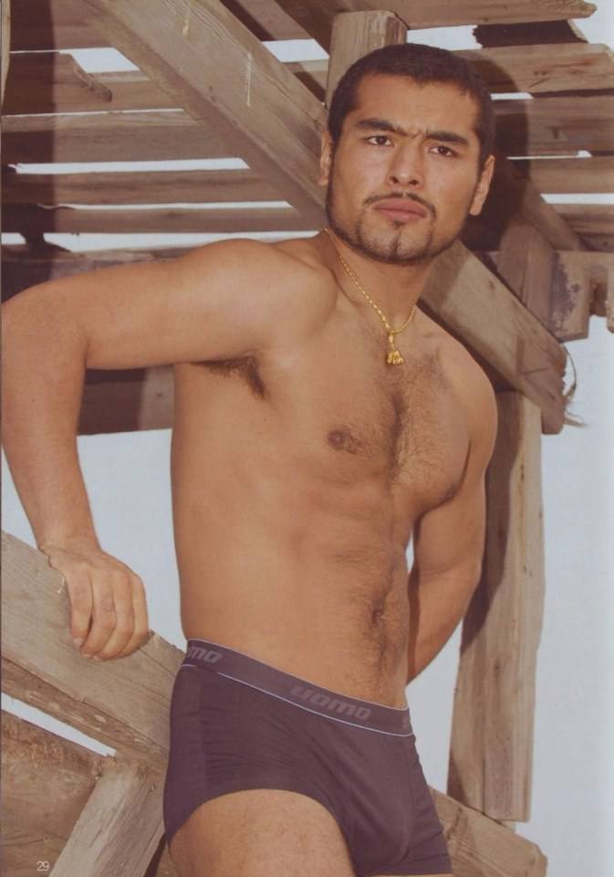 ชายโชว์