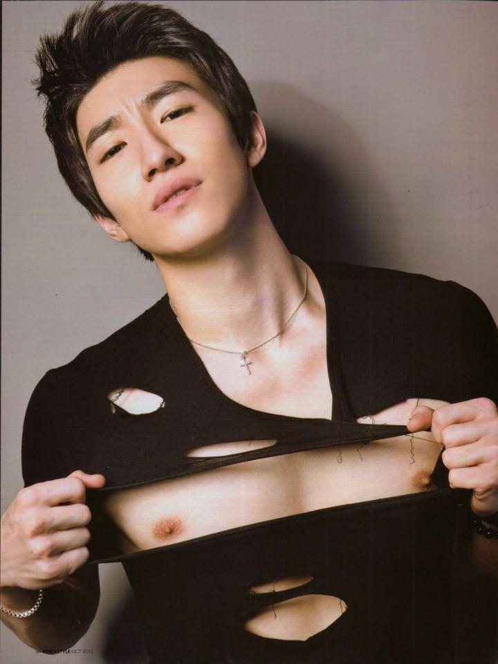 ชายโชว์