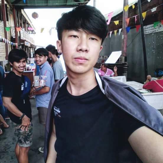 หนุ่ม หล่อ h2m bangsaen