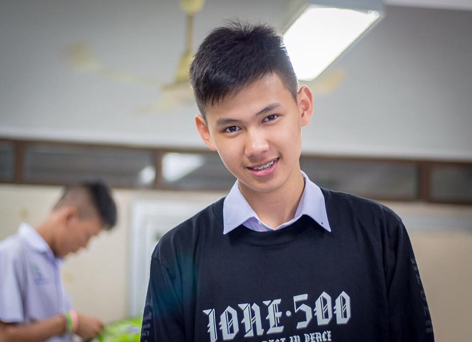 กรุบกริบ # 1