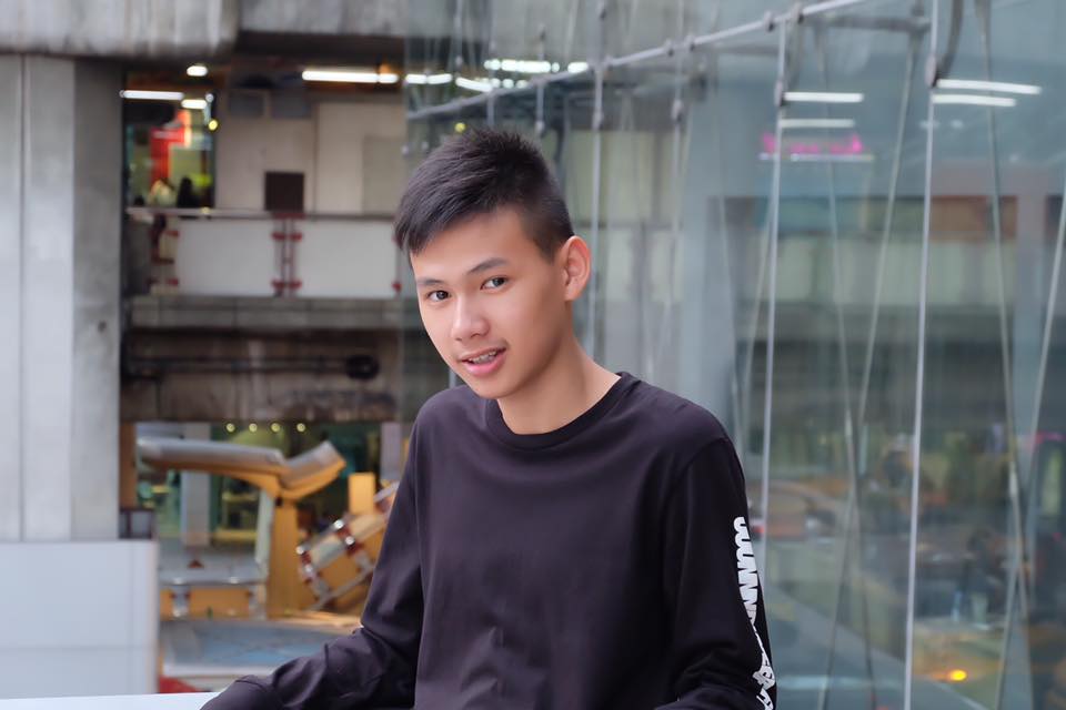 กรุบกริบ # 1
