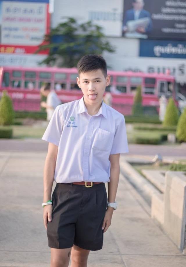 กรุบกริบ # 1