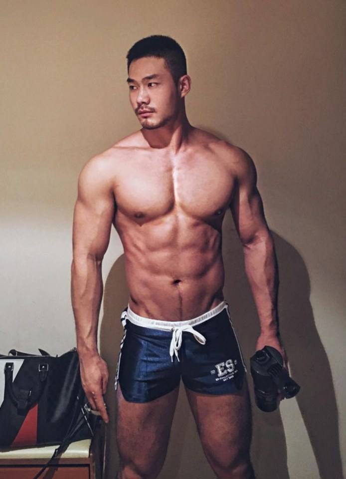 [ต้องแตก][ฉ18+][013] หนุ่มตี๋เข้ม Ray ไรขนหนา หนวดดี กล้ามแขนน่าเลีย นมน่าดูด