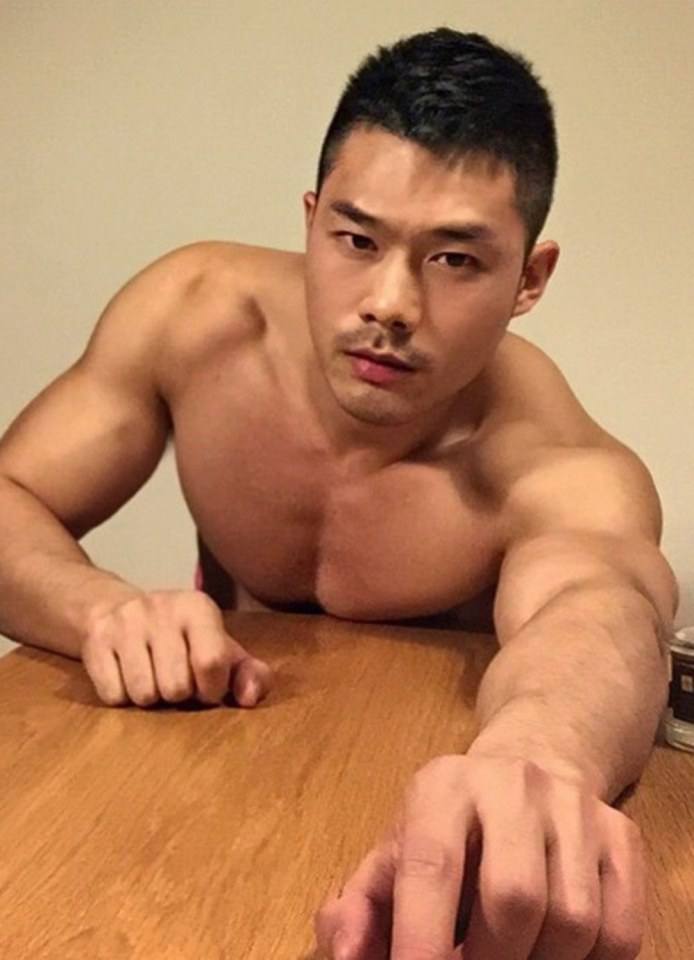 [ต้องแตก][ฉ18+][013] หนุ่มตี๋เข้ม Ray ไรขนหนา หนวดดี กล้ามแขนน่าเลีย นมน่าดูด