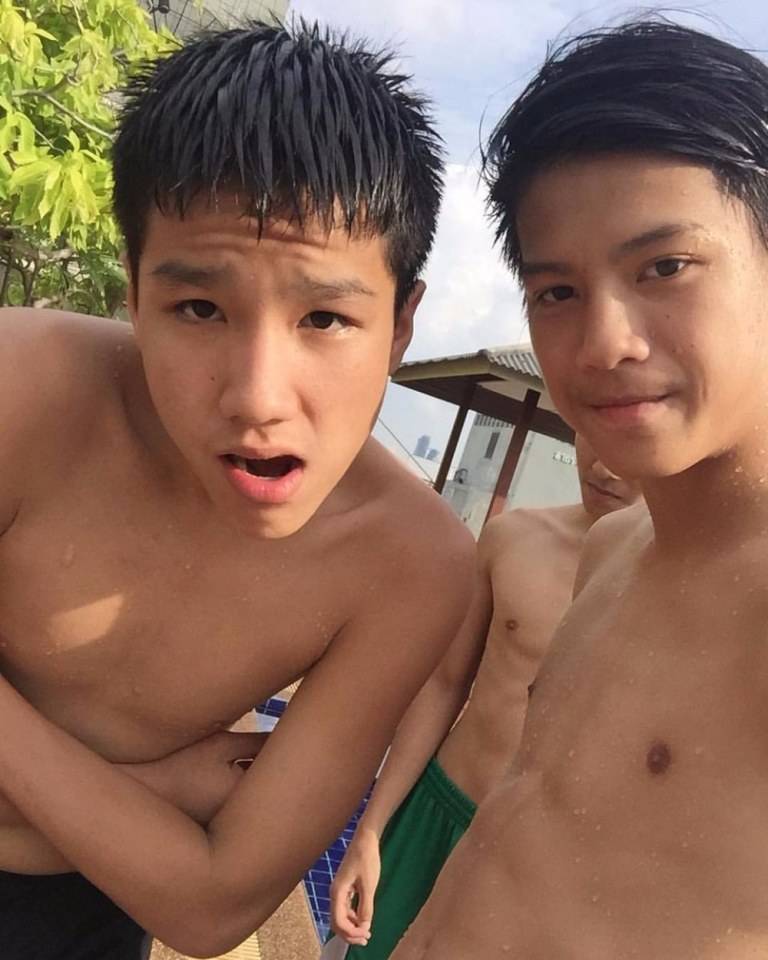 กรุบกริบ # 42