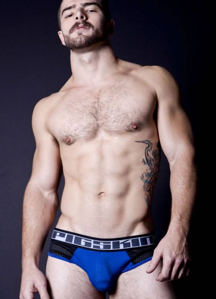 [ดูแล้วเคยแข็ง][comeback][18+] #03 ภาพลับของหนุ่ม Doug King ที่มี 9inches เป็นอาวุธประจำกาย ทำให้กลายมาเป็น icon ใหม่ ของวงการรีดน้ำ