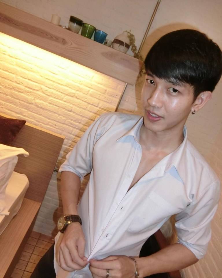 หนุ่มเจมส์