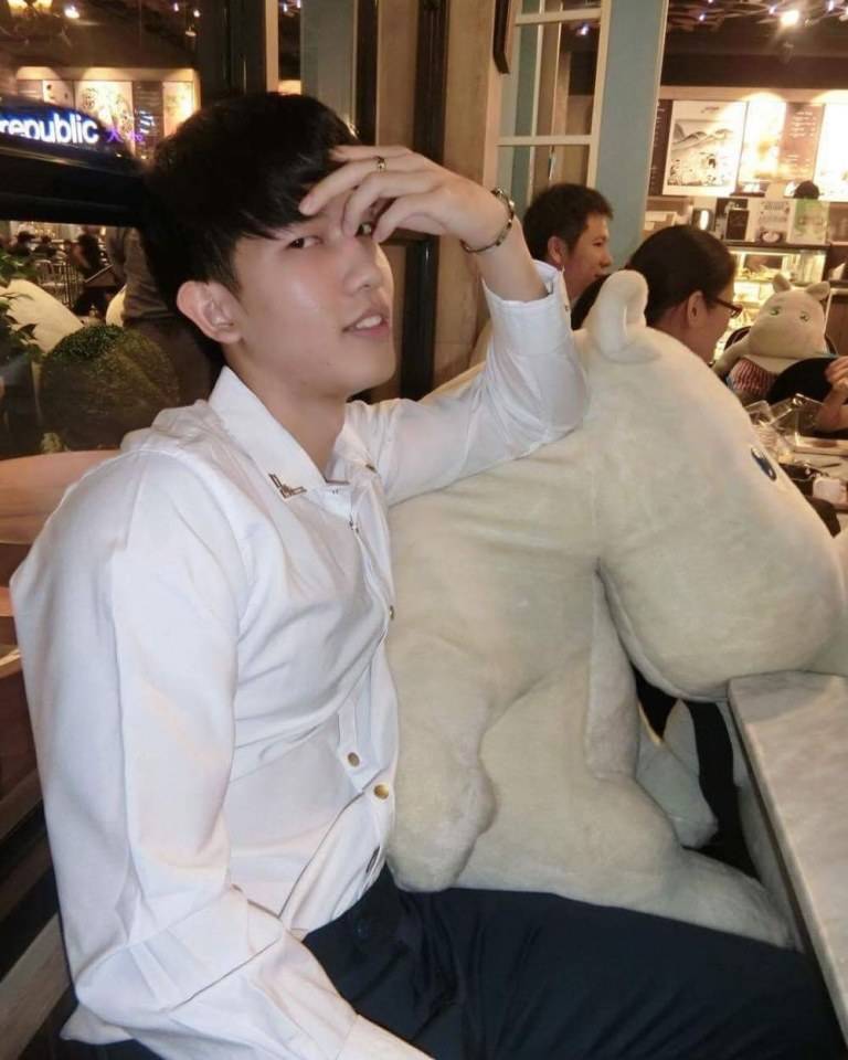 หนุ่มเจมส์