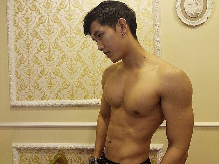 หนุ่มเจมส์