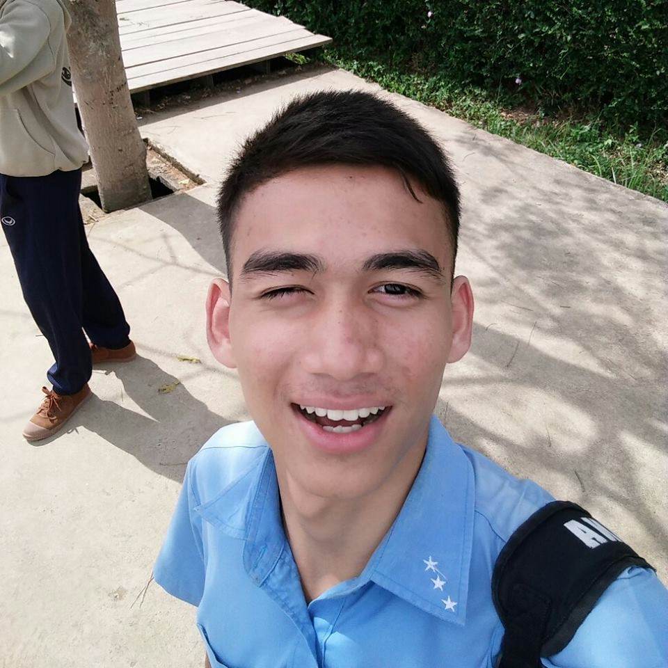หนุ่มๆ นร.รร.กีฬา # 66