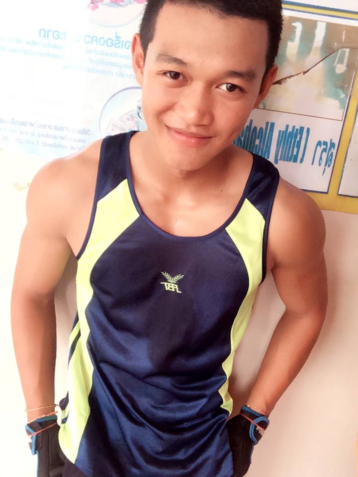 หนุ่มๆ นร.รร.กีฬา # 68