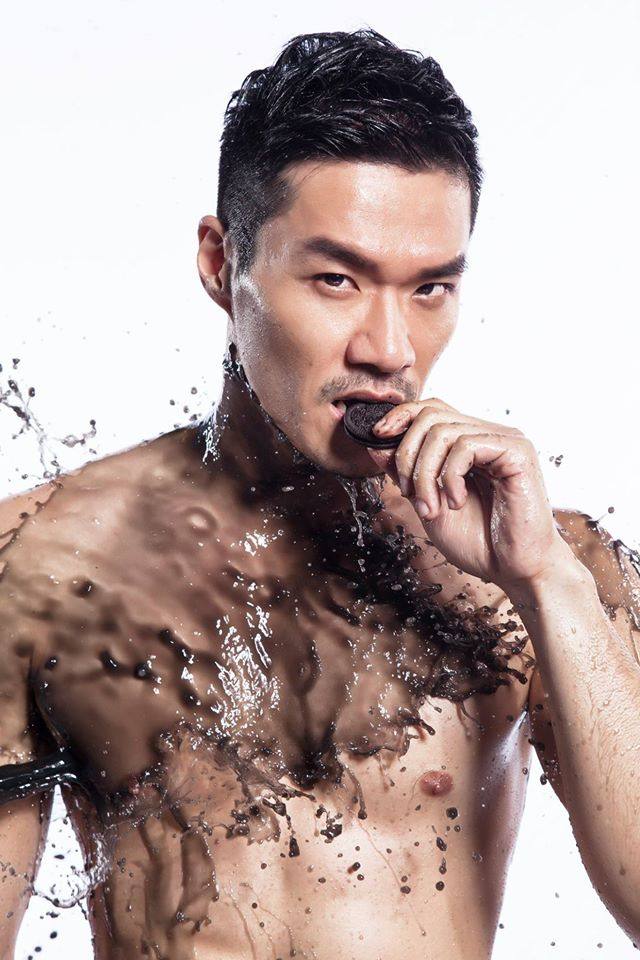 ภาพเซตเซ็กซี่ส่งท้ายปี 2016 ของ Teddy Tzeng