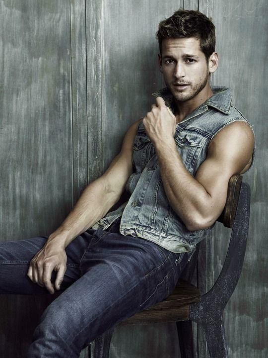 Max Emerson