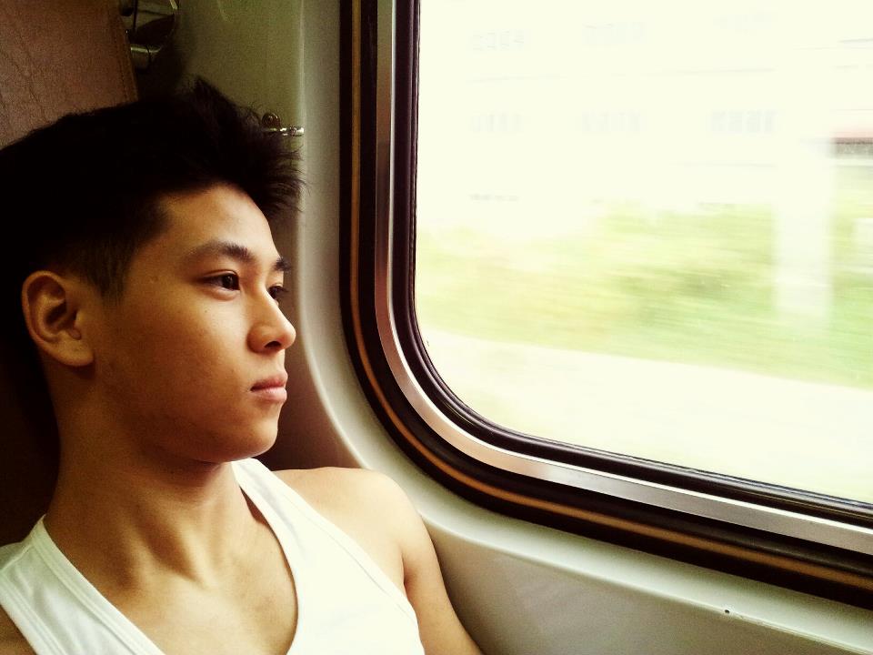 ฮือฮา ! “หมอแม็ก” แพทย์ทหารหล่อจิตอาสา เล่นหนังเกย์ คู่ “เต็งหนึ่ง” ใน “Gay OK Bangkok season 2”