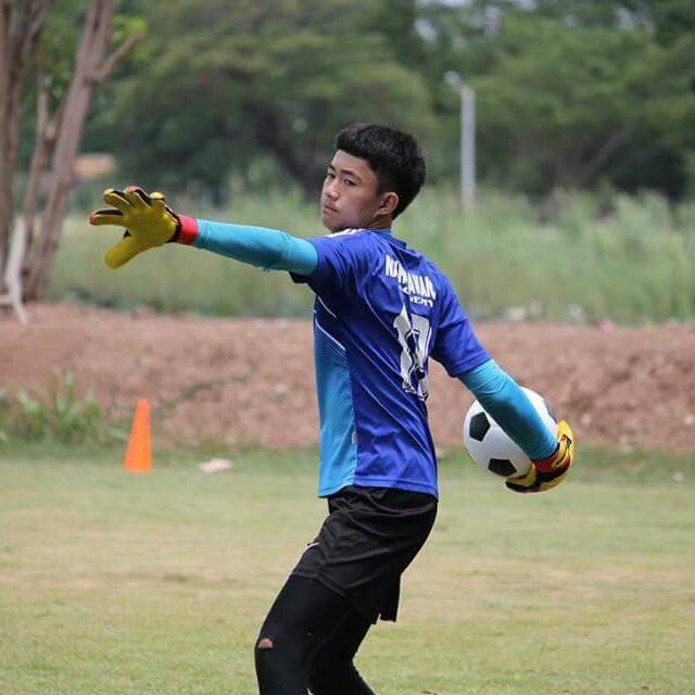 หนุ่มๆ นร.รร.กีฬา # 82