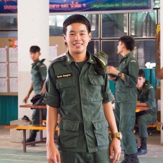 หนุ่มๆ นร.รร.กีฬา # 83