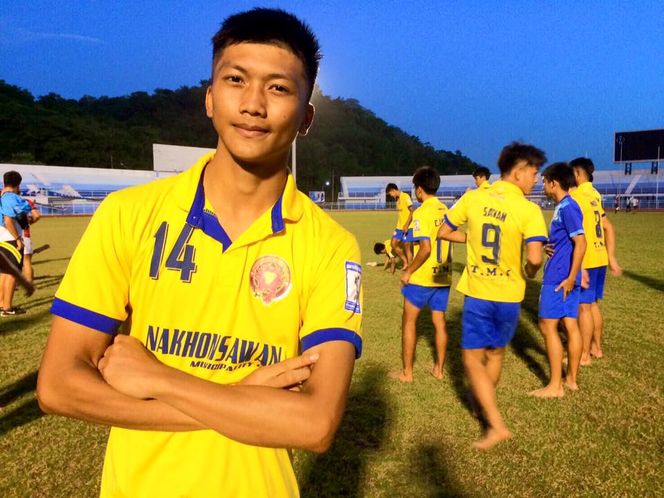 หนุ่มๆ นร.รร.กีฬา # 84