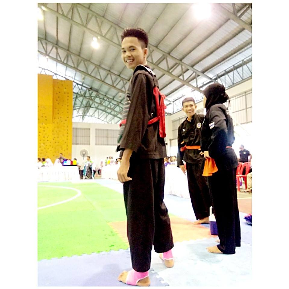 หนุ่มๆ นร.รร.กีฬา # 87