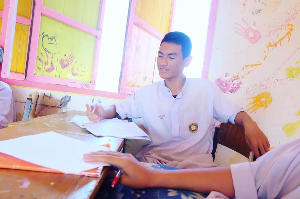 หนุ่มๆ นร.รร.กีฬา # 88