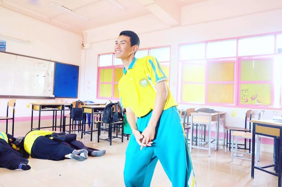 หนุ่มๆ นร.รร.กีฬา # 88