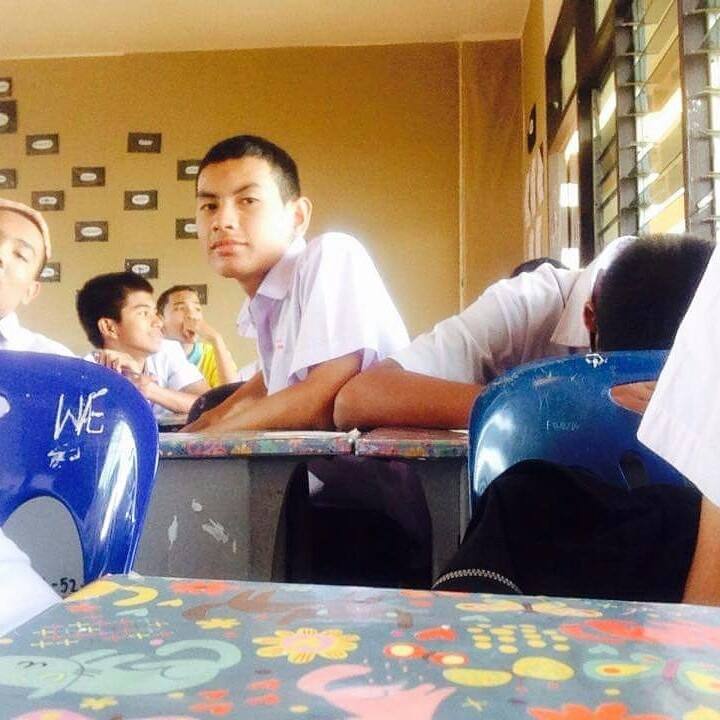 หนุ่มๆ นร.รร.กีฬา # 88