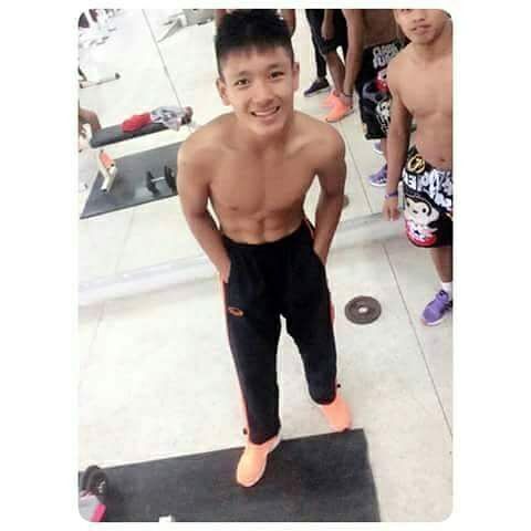 หนุ่มๆ นร.รร.กีฬา # 90