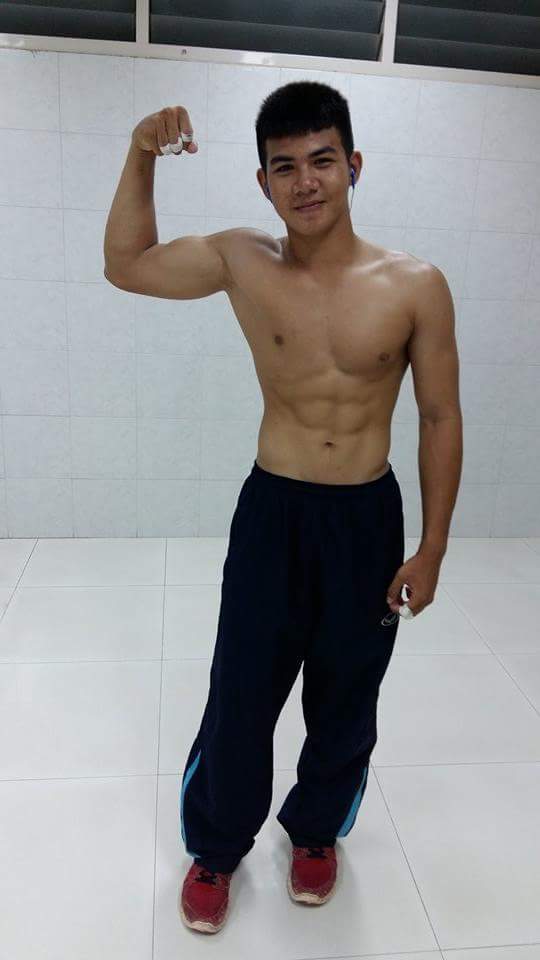 หนุ่มๆ นร.รร.กีฬา # 92